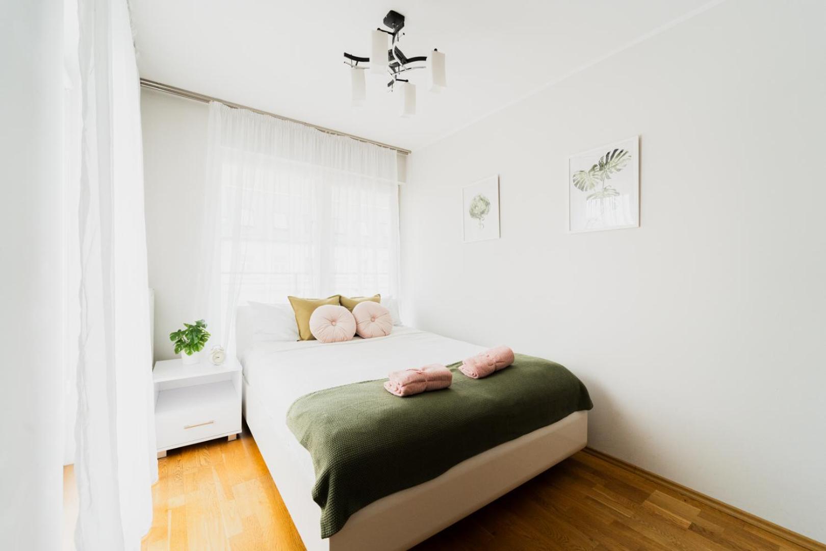 Apartment Center - 3 - Parking Place Breslau